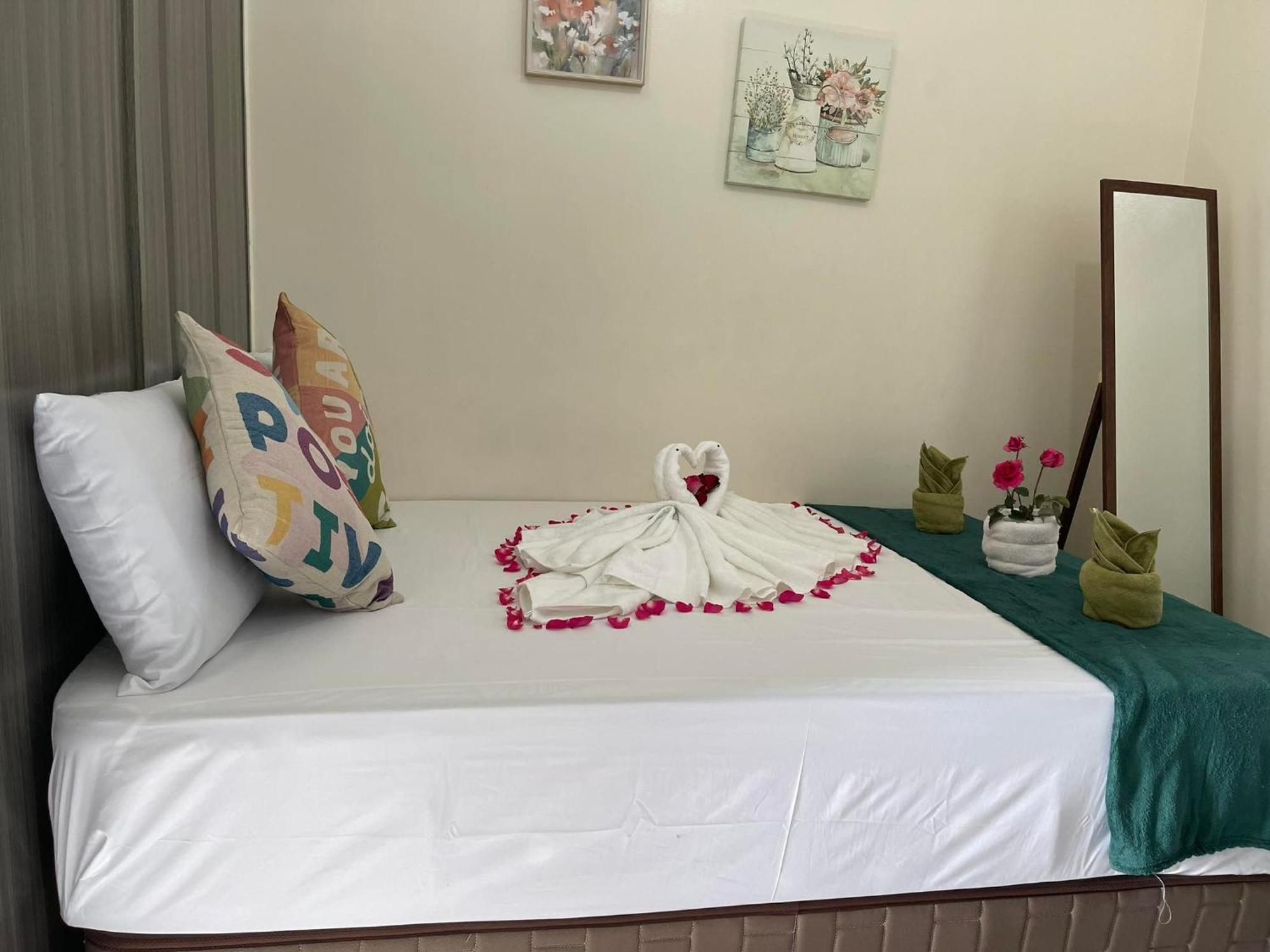 Green Residences Staycation By Pbyy Manila Zewnętrze zdjęcie