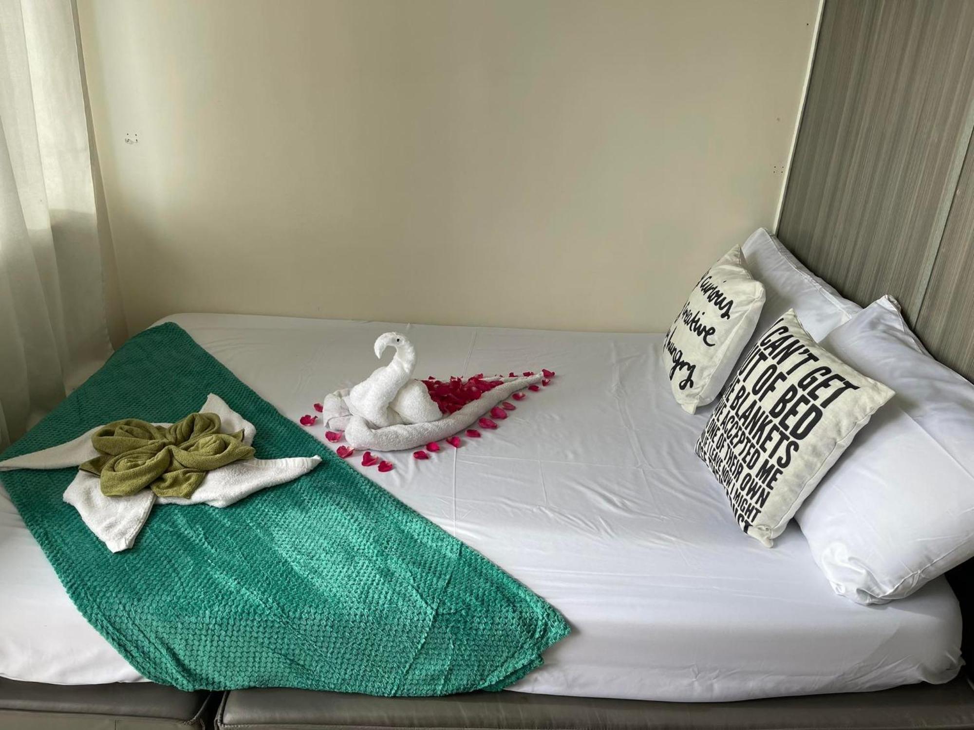 Green Residences Staycation By Pbyy Manila Pokój zdjęcie